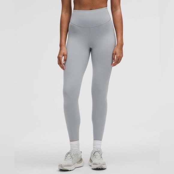 NWT Lululemon Base Pace High-Rise Tight 25